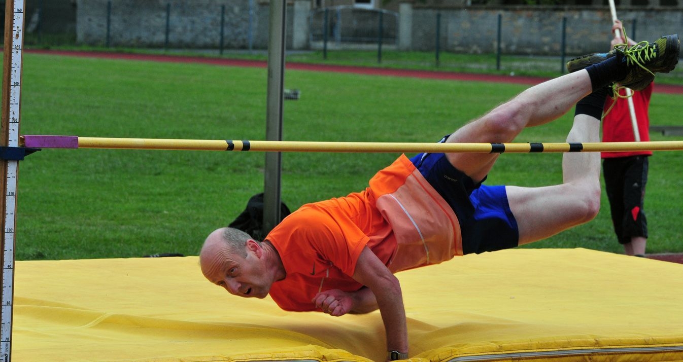 Bild: Sportabzeichenabnahme mit Hochsprungangebot