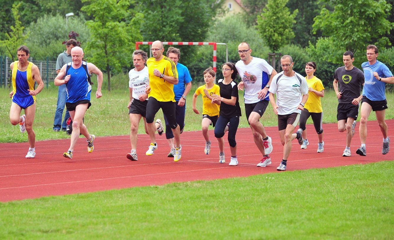 Bild: Traditioneller Tagesabschluss - 3000m-Lauf