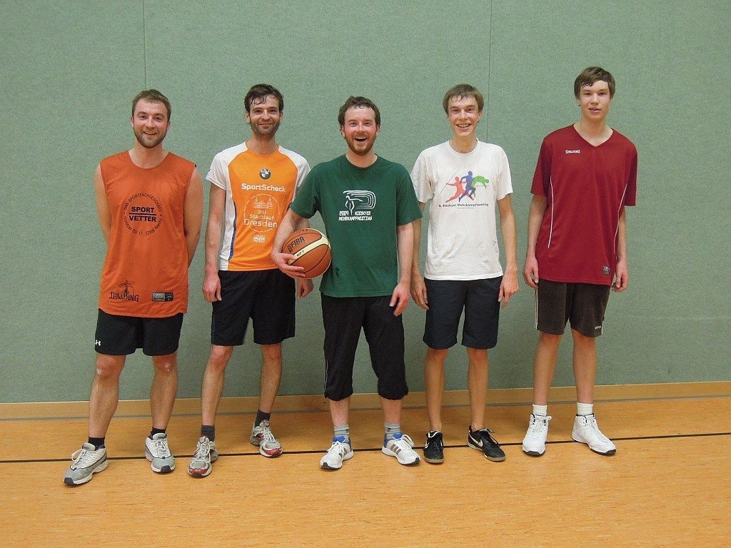 Bild: Mannschaft Männer-Junioren mit Hagen Schönrich, Martin Klupsch, Robert Vetter, Sebastian Vetter und Martin Mirle (v.l.n.r.)