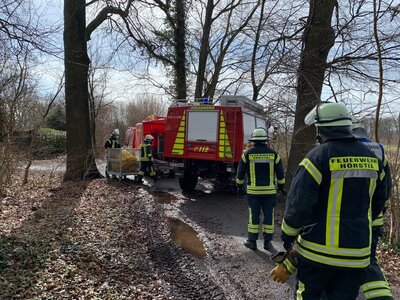 Foto des Albums: 2021-03-13-Einsatz_3 Einsatz Riesenbeck Öl-Straße
