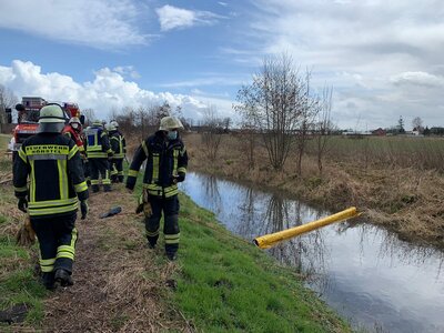 Foto des Albums: 2021-03-13-Einsatz_3 Einsatz Riesenbeck Öl-Straße
