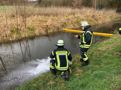 Foto des Albums: 2021-03-13-Einsatz_3 Einsatz Riesenbeck Öl-Straße