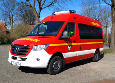 Foto des Albums: Neues Mehrzweckfahrzeug in Seester