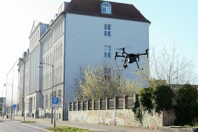 Foto des Albums: Einsatz 083/2021 - Bombendrohung Rathaus