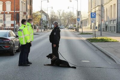 Foto des Albums: Einsatz 083/2021 - Bombendrohung Rathaus