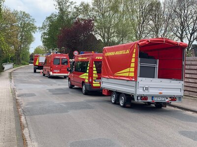 Foto des Albums: 2021-05-03-Einsatz_1 Öl-Gewässer