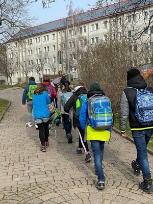 Foto des Albums: Waldausflug der Klasse 4b