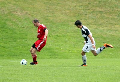 Foto des Albums: FG Herren I - SGM Waldburg/ Grünkraut 2:2 (27. 08. 2017)