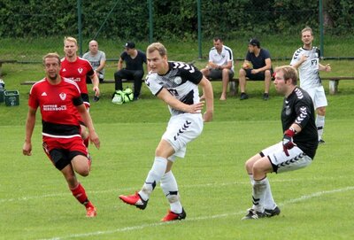 Foto des Albums: FG Herren I - SGM Waldburg/ Grünkraut 2:2 (27. 08. 2017)