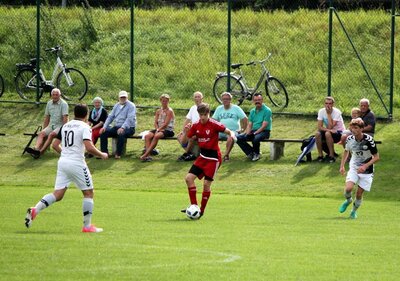 Foto des Albums: FG Herren I - SGM Waldburg/ Grünkraut 2:2 (27. 08. 2017)