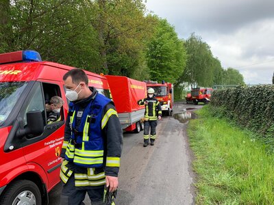 Foto des Albums: 2021-05-09-Einsatz 2 Öl_Gewässer Bevergern