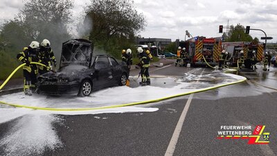 Foto des Albums: PKW-Brand - Wetzlarer Straße