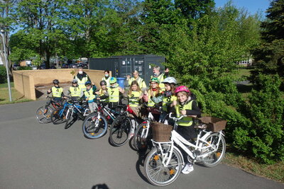 Foto des Albums: Klasse 4c - Fahrradprüfung