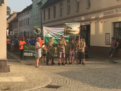 Einmarsch der Vereine 1 