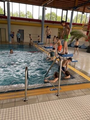 Foto des Albums: Schwimmlehrgang der Klasse 3  2021 (19. 06. 2021)