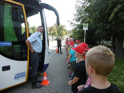 Foto des Albums: Busschule