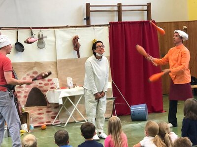 Foto des Albums: Theater coq au vin