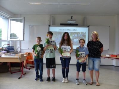 Foto des Albums: Abschluss Klasse 6 im Schuljahr 2020/21