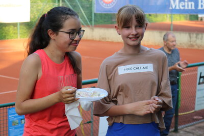 Valeria & Pauline 