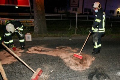 Foto des Albums: Einsatz 202/2021 - PKW überschlagen
