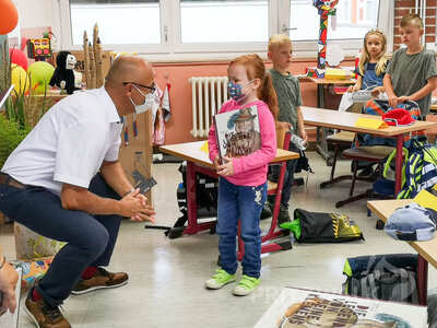 Klasse Flex A der Jahnschule mit Lehrerin Beate Robrecht. Foto: Beate Vogel  (Bild vergr&ouml;&szlig;ern)