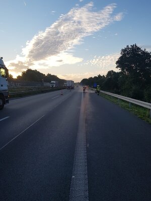 Foto des Albums: 2021-08-14_Öl_Straße