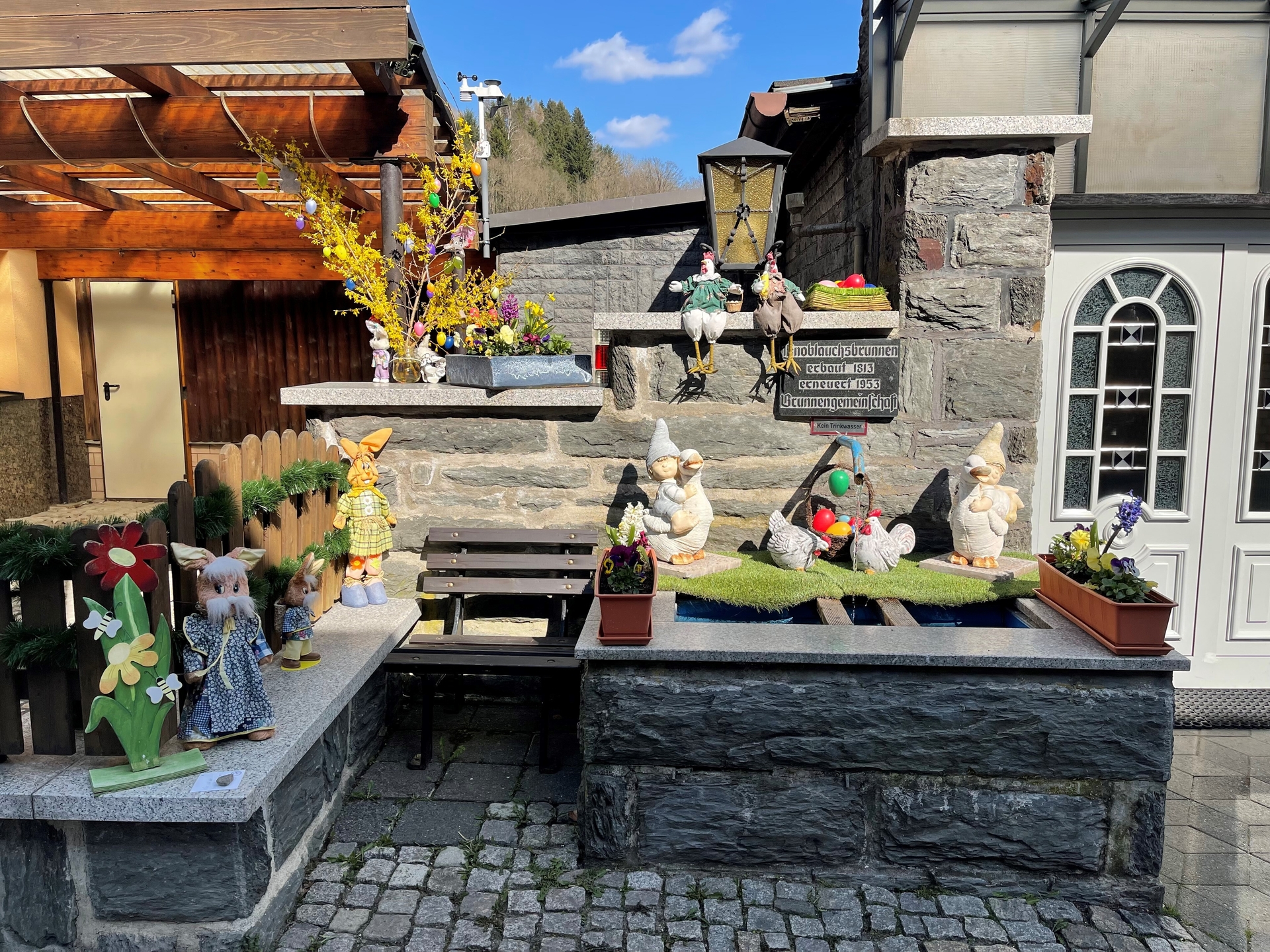 Bild: Knoblauchsbrunnen