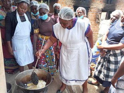 Foto des Albums: Construction of an energy-saving stove in July 2021