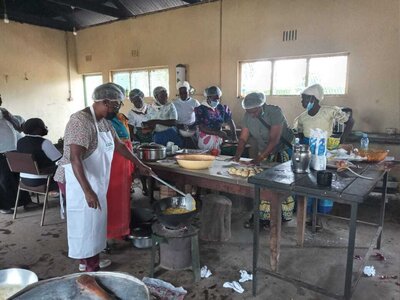 Foto des Albums: Construction of an energy-saving stove in July 2021