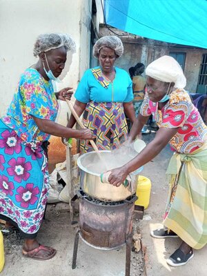 Foto des Albums: Construction of an energy-saving stove in July 2021