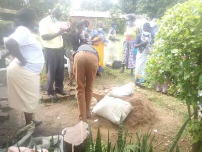 Foto des Albums: Construction of an energy-saving stove in July 2021