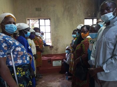 Foto des Albums: Construction of an energy-saving stove in July 2021