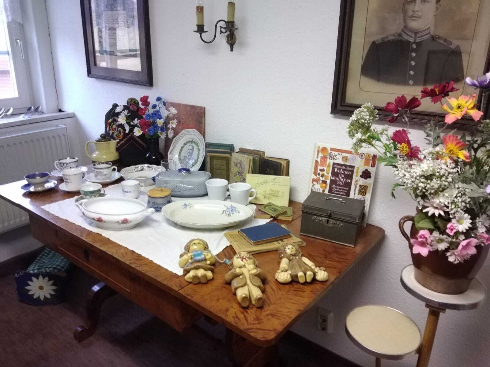 Bild : Arbeitseinsatz in der Heimatstube