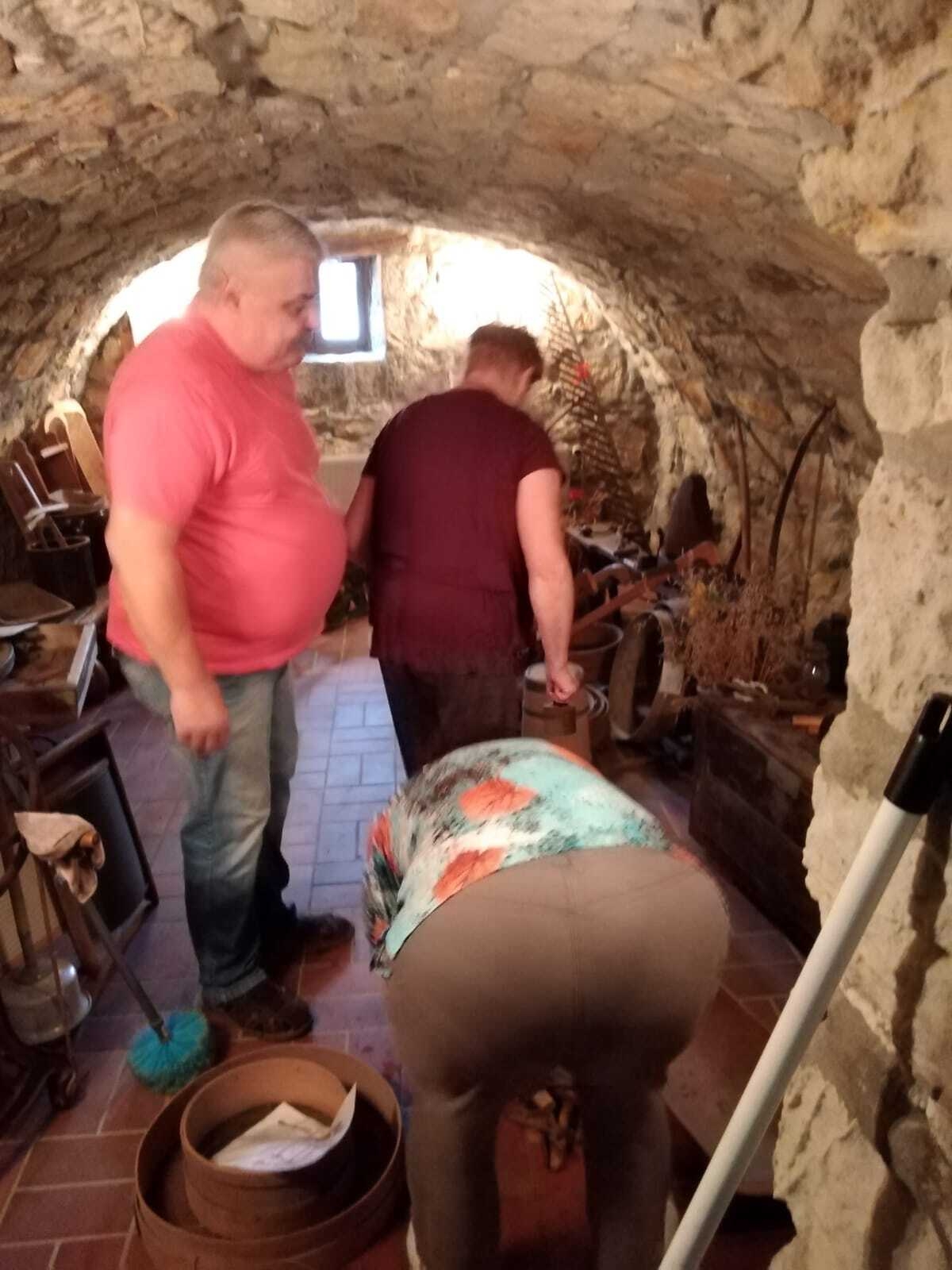 Bild : Arbeitseinsatz in der Heimatstube