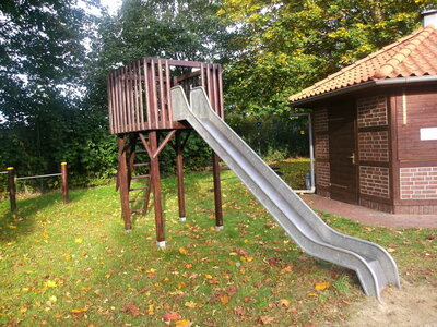 Foto des Albums: Spielgeräte Spielplatz Abbenseth 