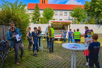 Foto des Albums: MainCleanUp and more - Müllsammelaktion!