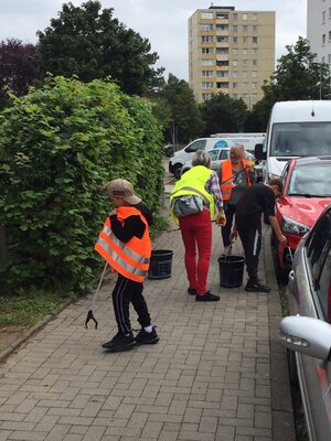 Foto des Albums: MainCleanUp and more - Müllsammelaktion!