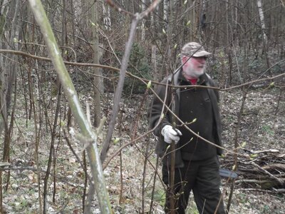 Foto des Albums: Frühjahrsputz 2021 am Naturlehrpfad (10. 04. 2021)