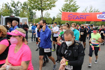 Foto des Albums: 32. Lauf der Sympathie - Traditioneller Lauf von Falkensee nach Spandau