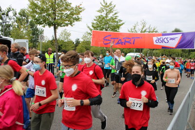 Foto des Albums: 32. Lauf der Sympathie - Traditioneller Lauf von Falkensee nach Spandau