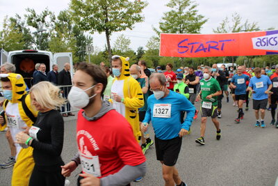 Foto des Albums: 32. Lauf der Sympathie - Traditioneller Lauf von Falkensee nach Spandau