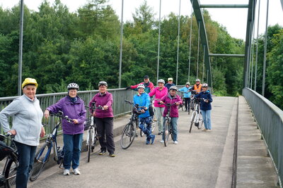 Kleine Br&uuml;cke &uuml;ber den Mittellandkanal  (Bild vergr&ouml;&szlig;ern)