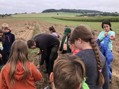Foto des Albums: Besuch auf dem Bio-Hof Klasse 3b