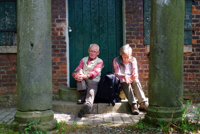 Rast am Jagdpavillon  (Bild vergr&ouml;&szlig;ern)
