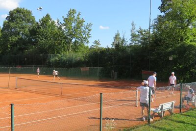 Foto des Albums: Tennis-Saisonabschlussturnier mit Siegerehrung der Vereinsmeister (18.09.2021)