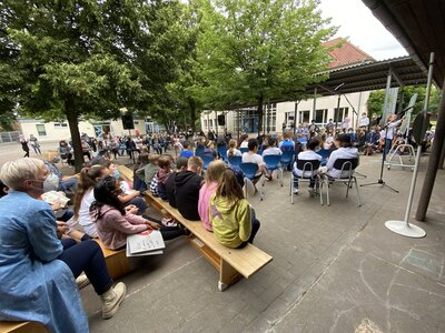Verabschiedung der Gro&szlig;en 2021 5  (Bild vergr&ouml;&szlig;ern)