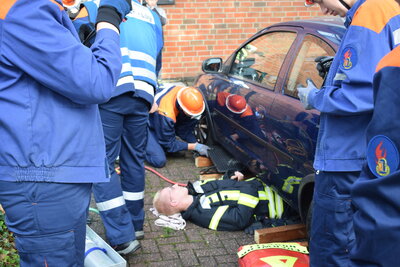 Foto des Albums: Berufsfeuerwehrtag der Jugendfeuerwehr im Löschzug Hörstel