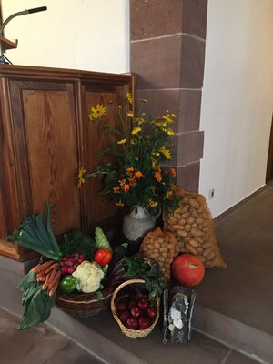 Foto des Albums: Erntedankfest 2021 in der Ev. Johanniskirche Oberkollbach