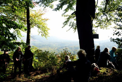 Rast am Wei&szlig;en Stein  (Bild vergr&ouml;&szlig;ern)