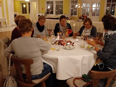 Foto des Albums: Ein Wiedersehen-Treffen mit allen LandFrauen